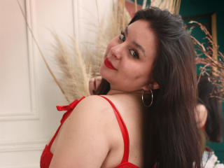 Ver la ficha detallada de EmaJames