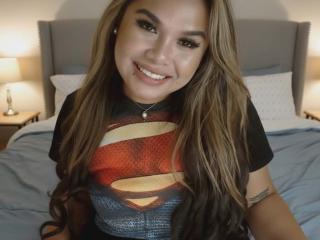 Xem hồ sơ đầy đủ của Kween