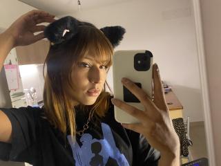 Xem hồ sơ đầy đủ của KiaraHernandezX