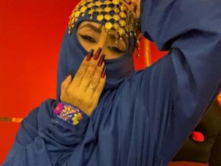 Xem hồ sơ đầy đủ của AnissaAli