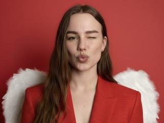 Xem hồ sơ đầy đủ của StellaNoir