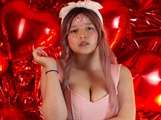 Xem hồ sơ đầy đủ của CandySwan