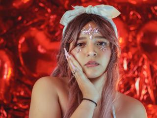 Xem hồ sơ đầy đủ của CandySwan