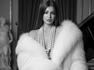 Xem hồ sơ đầy đủ của Siyana