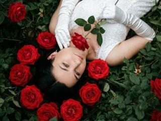 Xem hồ sơ đầy đủ của Limina