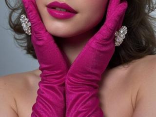 Xem hồ sơ đầy đủ của LariElla