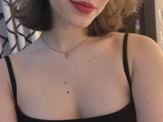 Xem hồ sơ đầy đủ của LariElla