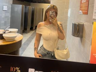 Xem hồ sơ đầy đủ của SammyViolet