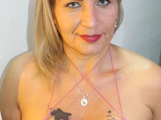 Xem hồ sơ đầy đủ của VictoriaRubio