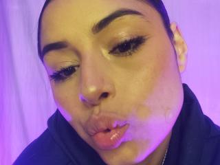 Ver la ficha detallada de EmilyVv