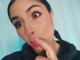 Ver la ficha detallada de EmilyVv