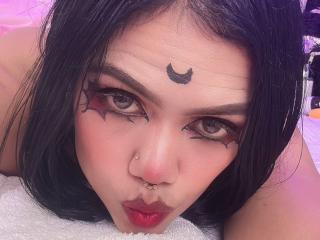 Ver a ficha detalhada de TarahDustin