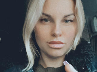 Xem hồ sơ đầy đủ của BelleLisaG