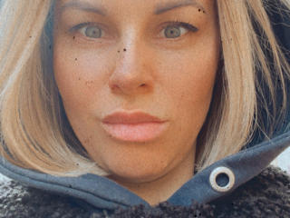 Ver a ficha detalhada de BelleLisaG