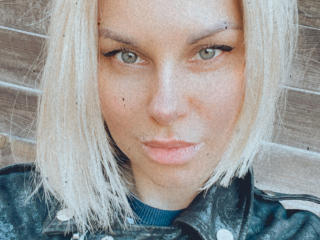 Ver la ficha detallada de BelleLisaG