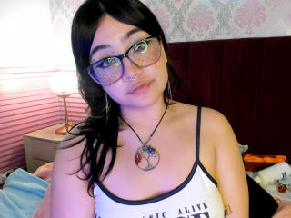 Xem hồ sơ đầy đủ của AmaraKazumi