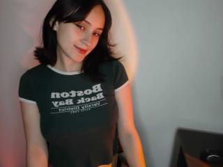 Ver a ficha detalhada de AnnieLamberth