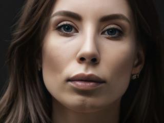 Xem hồ sơ đầy đủ của CharlotteDream