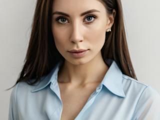 Xem hồ sơ đầy đủ của CharlotteDream