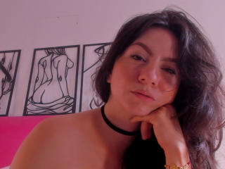 Ver a ficha detalhada de KariCarter