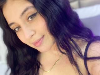 Xem hồ sơ đầy đủ của AnnyBentleii