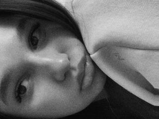 Xem hồ sơ đầy đủ của MissKuromi