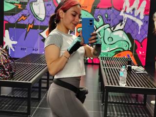 Xem hồ sơ đầy đủ của AmyStreetwise69