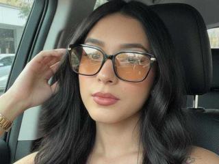 Xem hồ sơ đầy đủ của SofiLuxury