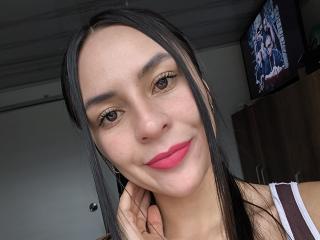 Ver la ficha detallada de HayleeWaner