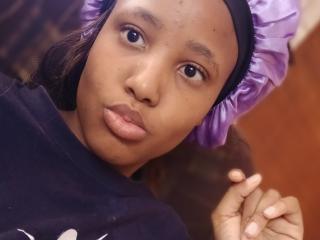 Ver la ficha detallada de CuteLarona