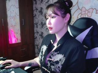 Vedere il profilo completo di YukiiTyan