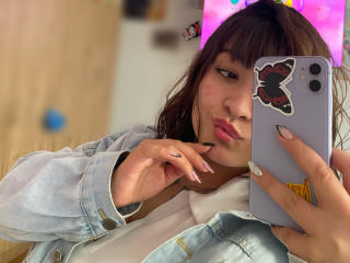 Ver la ficha detallada de AnikaFleur