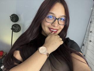 انظر إلى الملف المفصل لـ MarianaVargasX