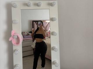 انظر إلى الملف المفصل لـ LaurentRay