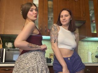 انظر إلى الملف المفصل لـ HotCaramelsTrio