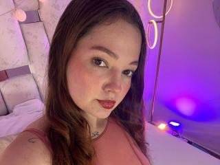 انظر إلى الملف المفصل لـ HecateCorvin