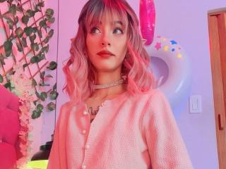 Yksityiskohtaiset tiedot mallista LaurenEvie69