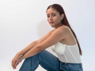 Yksityiskohtaiset tiedot mallista AngellinnaRossy