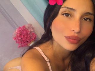 Yksityiskohtaiset tiedot mallista KateOwens