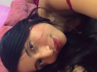 Yksityiskohtaiset tiedot mallista KateOwens