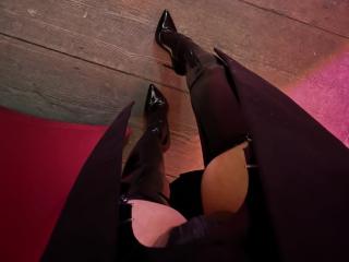 Yksityiskohtaiset tiedot mallista NaylaGrey