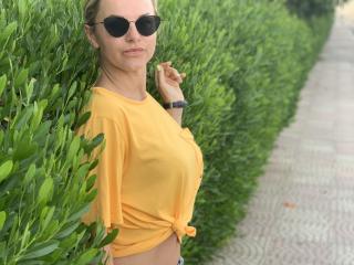 См. подробные сведения о модели BelleLisaG