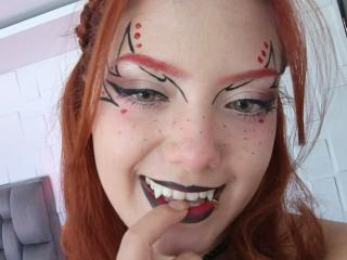 См. подробные сведения о модели EmmaThomsonn