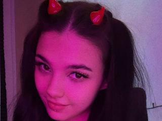 Ver a ficha detalhada de ShylaCatillo