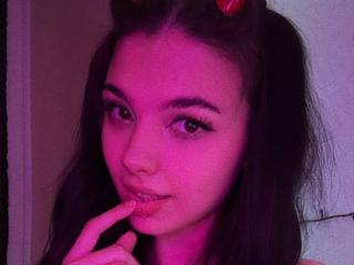 Ver a ficha detalhada de ShylaCatillo