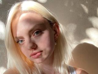 Ver a ficha detalhada de CrystalHope