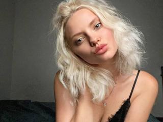 Ver a ficha detalhada de CrystalHope