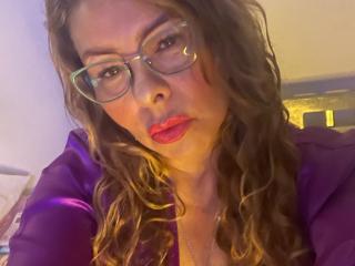 Ver a ficha detalhada de MiaAmoretti