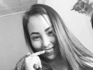 Ver a ficha detalhada de IvannaVegaX