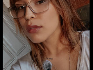 Ver a ficha detalhada de KiaraHernandezX